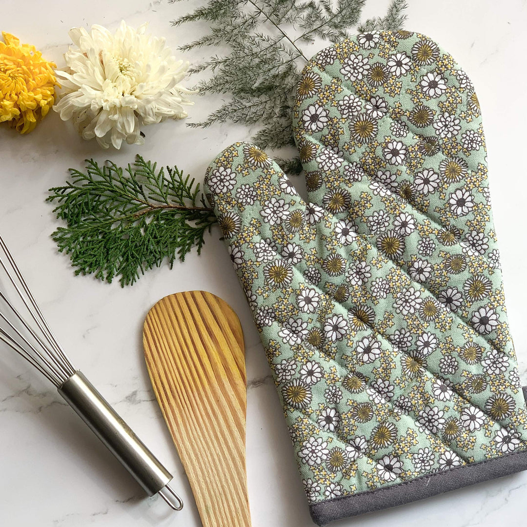 Cheaperzone Printed Cotton Oven Mitten with Pot Holder (Multi)